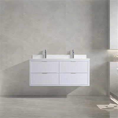 Moderner weißer Flöte -Badezimmerschrank